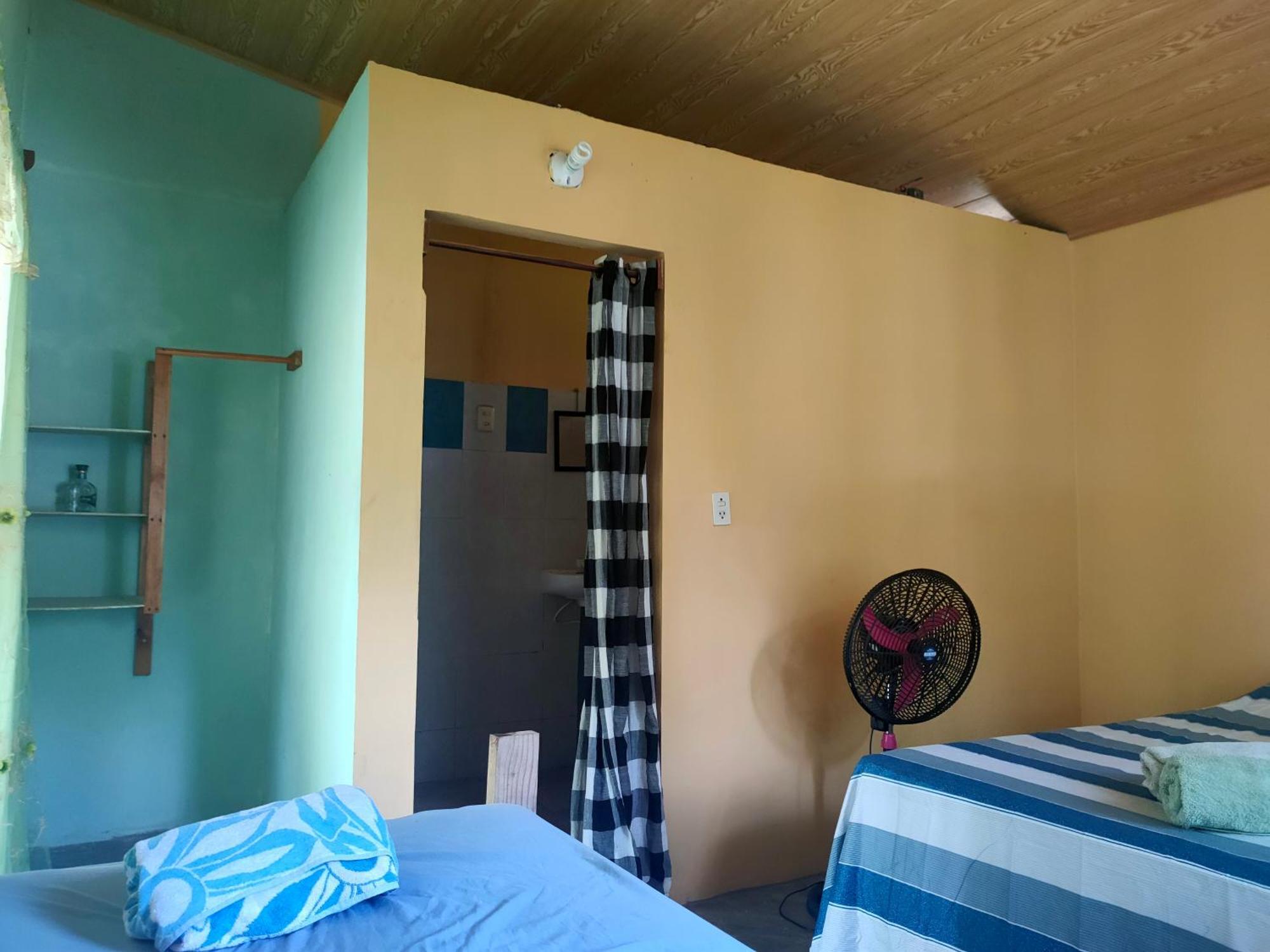 Guesthouse Island Escape South End Δωμάτιο φωτογραφία