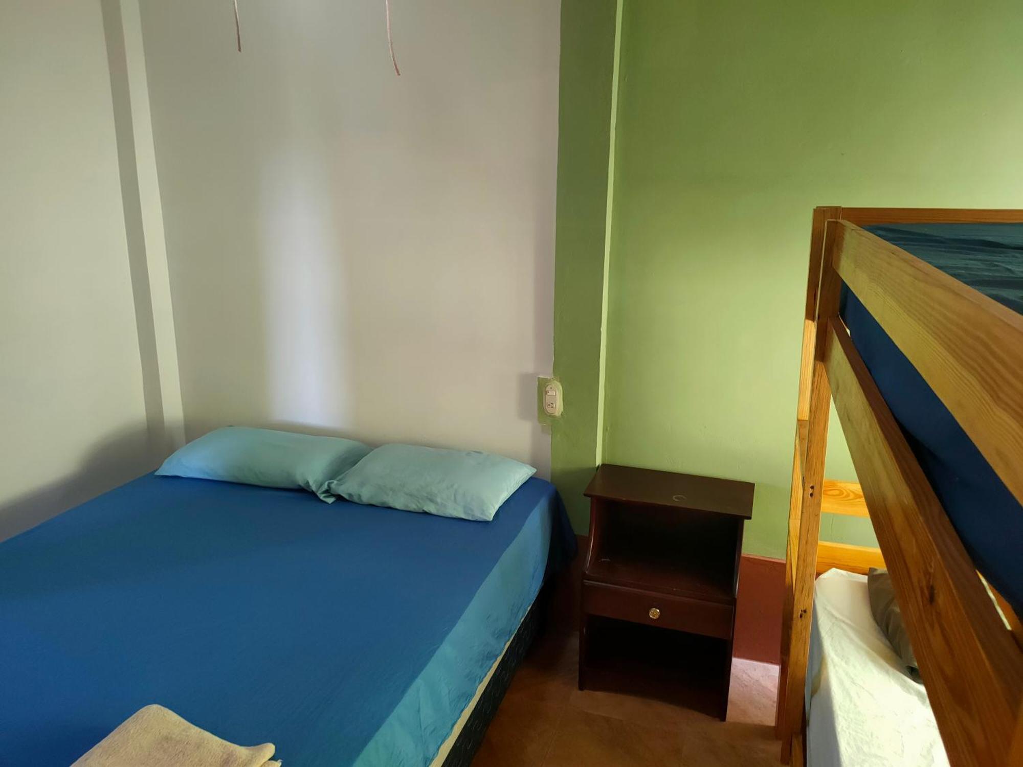 Guesthouse Island Escape South End Δωμάτιο φωτογραφία