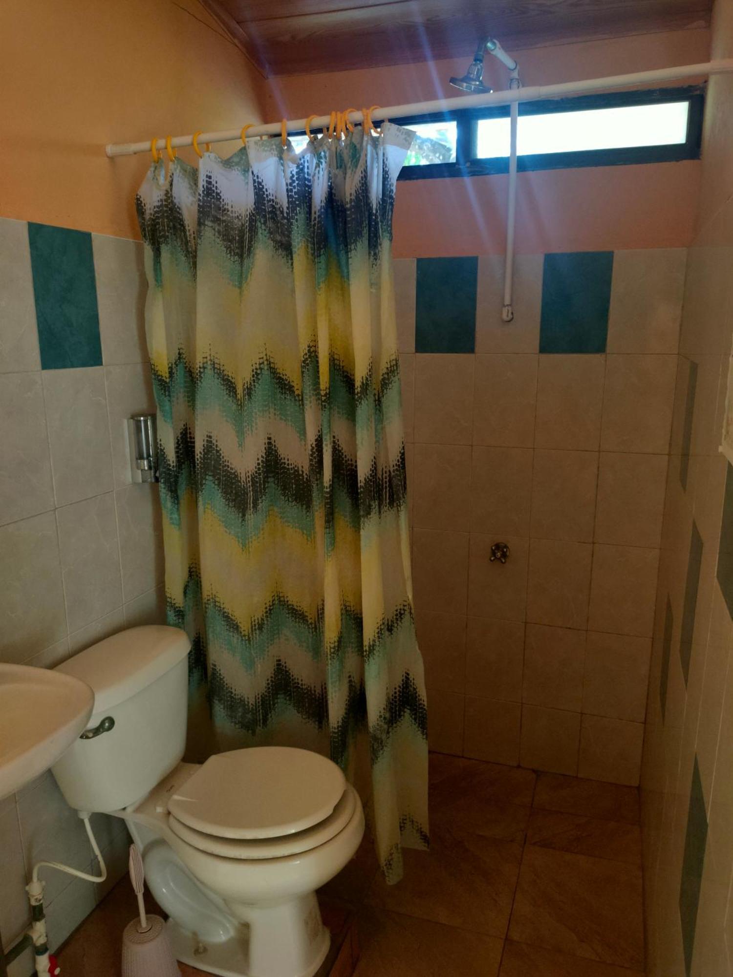 Guesthouse Island Escape South End Εξωτερικό φωτογραφία