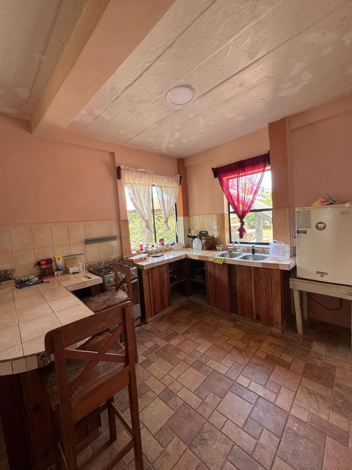 Guesthouse Island Escape South End Εξωτερικό φωτογραφία